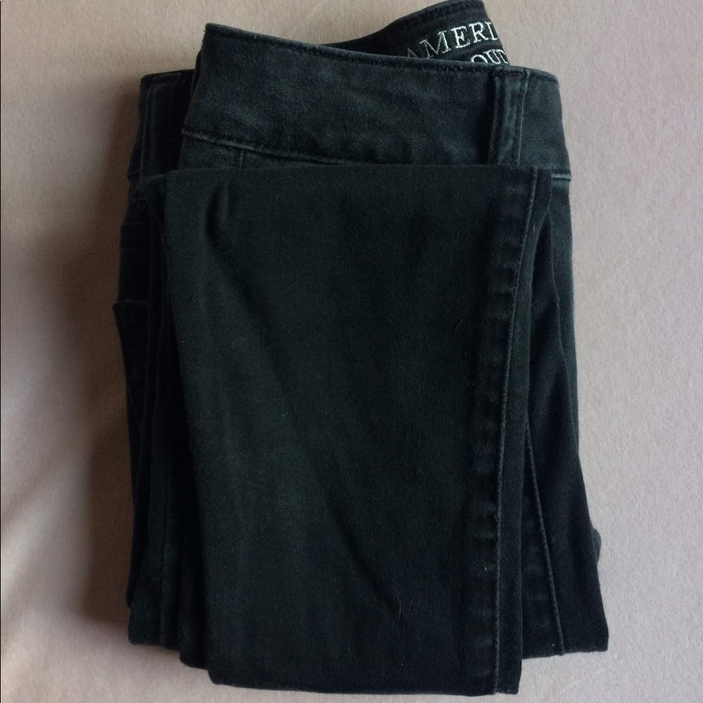 AEO Black Jeans
